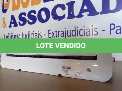 LOTE 120 - 01 EVAPORADORA DE AR INVERTER COM WIFI DE 12000BTUS SEM CONTROLE MARCA SPRINGER. (NO ESTADO) AV9821S