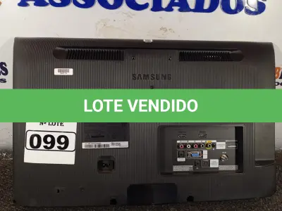 LOTE 099 - 01 TV LED 24’’ SEM CONTROLE MARCA SAMSUNG. (DISPLAY) (NO ESTADO) AV9716F
