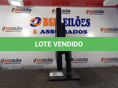 LOTE 063 - 01 MONITOR 22’’ MARCA SAMSUNG. (DISPLAY) (NO ESTADO) AV9548V