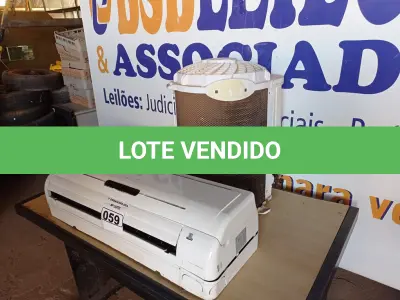 LOTE 059 - 01 AR-CONDICIONADO MARCA SPRINGER 12.000BTUS. (AIR CONDITIONER) (NO ESTADO) AV9499M