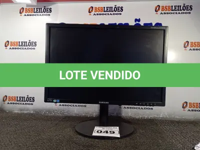 LOTE 049 - 01 MONITOR 22’’ MARCA SAMSUNG. (DISPLAY) (NO ESTADO) AV9478K