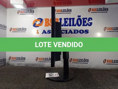 LOTE 124 - 01 MONITOR 22’’ MARCA SAMSUNG. (DISPLAY) (NO ESTADO) AV9903W