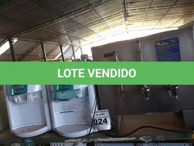 LOTE 024 - 02 BEBEDOUROS PARA GARRAFÃO E 01 CAFETEIRA INDUSTRIAL. (NO ESTADO) ATENÇÃO! FAZER A VISITAÇÃO ANTES DE ARREMATAR, NÃO SABEMOS SE FUNCIONA. LEILÃO NÃO TEM GARANTIA E NEM DEVOLUÇÃO, SUJEITO A POSSÍVEIS AVARIAS VISÍVEIS/OCULTAS E/OU AUSÊNCIA DE COMPONENTES.