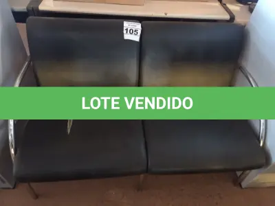LOTE 105 - 01 LONGARINA DE 02 LUGARES. (NO ESTADO) ATENÇÃO! FAZER A VISITAÇÃO ANTES DE ARREMATAR, NÃO SABEMOS SE FUNCIONA. LEILÃO NÃO TEM GARANTIA E NEM DEVOLUÇÃO, SUJEITO A POSSÍVEIS AVARIAS VISÍVEIS/OCULTAS E/OU AUSÊNCIA DE COMPONENTES.