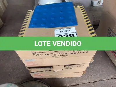 LOTE 029 - 01 LOTE COM PISOS TÁTIL DE BORRACHA (NO ESTADO)