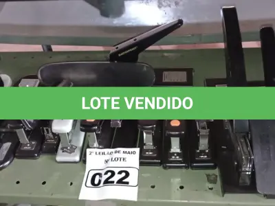 LOTE 022 - 01 LOTE COM VÁRIOS GRAMPEADORES MARCAS E MODELOS DIVERSOS. (NO ESTADO) ATENÇÃO! FAZER A VISITAÇÃO ANTES DE ARREMATAR, NÃO SABEMOS SE FUNCIONA. LEILÃO NÃO TEM GARANTIA E NEM DEVOLUÇÃO, SUJEITO A POSSÍVEIS AVARIAS VISÍVEIS/OCULTAS E/OU AUSÊNCIA DE COMPONENTES.
