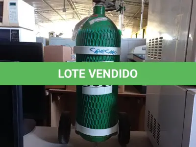 LOTE 155 - 01 CILINDRO DE OXIGÊNIO MEDICINAL GASOSO “VAZIO”. (NO ESTADO) ATENÇÃO! FAZER A VISITAÇÃO ANTES DE ARREMATAR, NÃO SABEMOS SE FUNCIONA. LEILÃO NÃO TEM GARANTIA E NEM DEVOLUÇÃO, SUJEITO A POSSÍVEIS AVARIAS VISÍVEIS/OCULTAS E/OU AUSÊNCIA DE COMPONENTES.