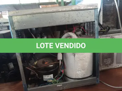 LOTE 119 - 01 BEBEDOURO DE PAREDE EM INOX MARCA POLOGEL 220V. (NO ESTADO) ATENÇÃO! FAZER A VISITAÇÃO ANTES DE ARREMATAR, NÃO SABEMOS SE FUNCIONA. LEILÃO NÃO TEM GARANTIA E NEM DEVOLUÇÃO, SUJEITO A POSSÍVEIS AVARIAS VISÍVEIS/OCULTAS E/OU AUSÊNCIA DE COMPONENTES.