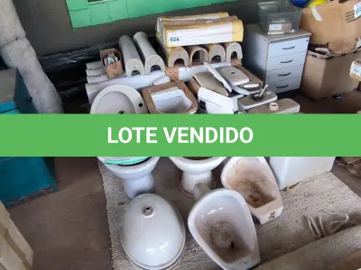 LOTE 028 - 01 LOTE COM COLUNAS , PIAS , VASOS SANITÁRIOS E MICTÓRIO(NO ESTADO)
