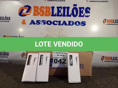 LOTE 042 - 01 LOTE COM VÁRIAS BATERIAS MOTOROLA 7.4V NTN9862D. (NO ESTADO) ATENÇÃO! FAZER A VISITAÇÃO ANTES DE ARREMATAR, NÃO SABEMOS SE FUNCIONA. LEILÃO NÃO TEM GARANTIA E NEM DEVOLUÇÃO, SUJEITO A POSSÍVEIS AVARIAS VISÍVEIS/OCULTAS E/OU AUSÊNCIA DE COMPONENTES.