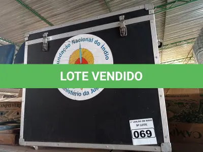 LOTE 069 - 01 CASE. (NO ESTADO) ATENÇÃO! FAZER A VISITAÇÃO ANTES DE ARREMATAR, NÃO SABEMOS SE FUNCIONA. LEILÃO NÃO TEM GARANTIA E NEM DEVOLUÇÃO, SUJEITO A POSSÍVEIS AVARIAS VISÍVEIS/OCULTAS E/OU AUSÊNCIA DE COMPONENTES.