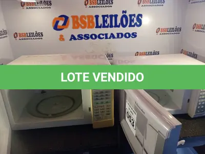 LOTE 053 - 02 MICRO-ONDAS MARCAS E MODELOS DIVERSOS. (NO ESTADO) ATENÇÃO! FAZER A VISITAÇÃO ANTES DE ARREMATAR, NÃO SABEMOS SE FUNCIONA. LEILÃO NÃO TEM GARANTIA E NEM DEVOLUÇÃO, SUJEITO A POSSÍVEIS AVARIAS VISÍVEIS/OCULTAS E/OU AUSÊNCIA DE COMPONENTES.