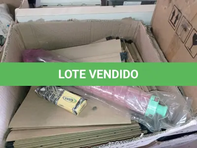 LOTE 124 - 01 LOTE COM GRANDE QUANTIDADE DE PASTAS SUSPENSAS DIVERSAS. (NO ESTADO) ATENÇÃO! FAZER A VISITAÇÃO ANTES DE ARREMATAR, NÃO SABEMOS SE FUNCIONA. LEILÃO NÃO TEM GARANTIA E NEM DEVOLUÇÃO, SUJEITO A POSSÍVEIS AVARIAS VISÍVEIS/OCULTAS E/OU AUSÊNCIA DE COMPONENTES.