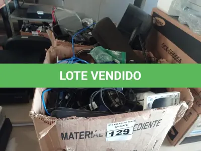 LOTE 129 - 01 LOTE COM PERIFÉRICOS DE INFORMÁTICA DIVERSOS. (NO ESTADO) ATENÇÃO! FAZER A VISITAÇÃO ANTES DE ARREMATAR, NÃO SABEMOS SE FUNCIONA. LEILÃO NÃO TEM GARANTIA E NEM DEVOLUÇÃO, SUJEITO A POSSÍVEIS AVARIAS VISÍVEIS/OCULTAS E/OU AUSÊNCIA DE COMPONENTES.