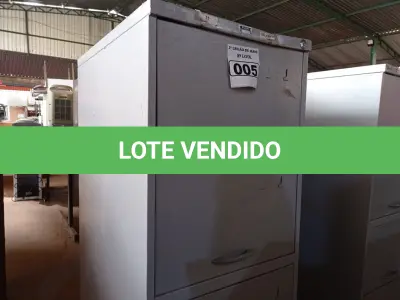 LOTE 005 - 01 ARQUIVO DE AÇO COM 04 GAVETAS. (NO ESTADO) ATENÇÃO! FAZER A VISITAÇÃO ANTES DE ARREMATAR, NÃO SABEMOS SE FUNCIONA. LEILÃO NÃO TEM GARANTIA E NEM DEVOLUÇÃO, SUJEITO A POSSÍVEIS AVARIAS VISÍVEIS/OCULTAS E/OU AUSÊNCIA DE COMPONENTES.
