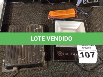 LOTE 107 - 06 PAINÉIS DE LED MARCAS E MODELOS DIVERSOS. (NO ESTADO) ATENÇÃO! FAZER A VISITAÇÃO ANTES DE ARREMATAR, NÃO SABEMOS SE FUNCIONA. LEILÃO NÃO TEM GARANTIA E NEM DEVOLUÇÃO, SUJEITO A POSSÍVEIS AVARIAS VISÍVEIS/OCULTAS E/OU AUSÊNCIA DE COMPONENTES.