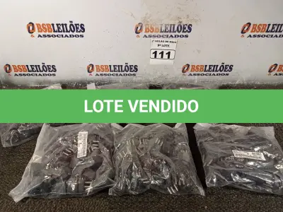 LOTE 111 - 01 LOTE COM GRANDE QUANTIDADE DE ADAPTADORES 10AMP 2P+T. (NO ESTADO) ATENÇÃO! FAZER A VISITAÇÃO ANTES DE ARREMATAR, NÃO SABEMOS SE FUNCIONA. LEILÃO NÃO TEM GARANTIA E NEM DEVOLUÇÃO, SUJEITO A POSSÍVEIS AVARIAS VISÍVEIS/OCULTAS E/OU AUSÊNCIA DE COMPONENTES.