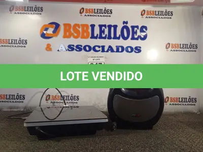 LOTE 047 - 01 FOGÃO DE INDUÇÃO E 01 SANDUICHEIRA. (NO ESTADO) ATENÇÃO! FAZER A VISITAÇÃO ANTES DE ARREMATAR, NÃO SABEMOS SE FUNCIONA. LEILÃO NÃO TEM GARANTIA E NEM DEVOLUÇÃO, SUJEITO A POSSÍVEIS AVARIAS VISÍVEIS/OCULTAS E/OU AUSÊNCIA DE COMPONENTES.