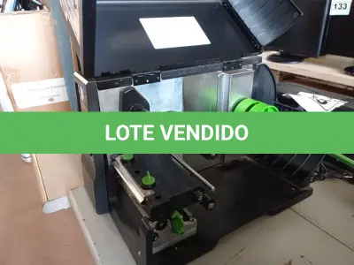 LOTE 164 - 01 IMPRESSORA DE ETIQUETAS MARCA TSC. (NO ESTADO) ATENÇÃO! FAZER A VISITAÇÃO ANTES DE ARREMATAR, NÃO SABEMOS SE FUNCIONA. LEILÃO NÃO TEM GARANTIA E NEM DEVOLUÇÃO, SUJEITO A POSSÍVEIS AVARIAS VISÍVEIS/OCULTAS E/OU AUSÊNCIA DE COMPONENTES.