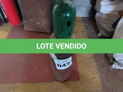 LOTE 047 - 01 CILINDRO DE ACETILENO PEQUENO E VAZIO (NO ESTADO)