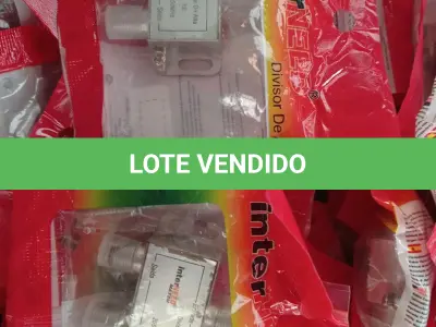 LOTE 012 - 01 LOTE COM GRANDE QUANTIDADE DE DIVISORES DE ALTA DE 2 SAÍDAS 2050MHZ E VÁRIOS INTERRUPTORES ANTIGOS. (NO ESTADO) ATENÇÃO! FAZER A VISITAÇÃO ANTES DE ARREMATAR, NÃO SABEMOS SE FUNCIONA. LEILÃO NÃO TEM GARANTIA E NEM DEVOLUÇÃO, SUJEITO A POSSÍVEIS AVARIAS VISÍVEIS/OCULTAS E/OU AUSÊNCIA DE COMPONENTES.