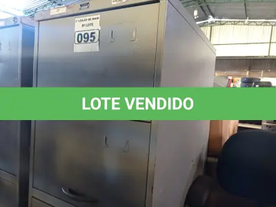 LOTE 095 - 01 ARQUIVO DE AÇO COM 04 GAVETAS. (NO ESTADO) ATENÇÃO! FAZER A VISITAÇÃO ANTES DE ARREMATAR, NÃO SABEMOS SE FUNCIONA. LEILÃO NÃO TEM GARANTIA E NEM DEVOLUÇÃO, SUJEITO A POSSÍVEIS AVARIAS VISÍVEIS/OCULTAS E/OU AUSÊNCIA DE COMPONENTES.