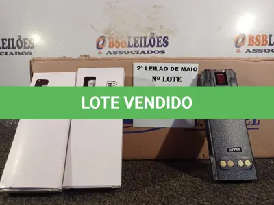 LOTE 042 - 01 LOTE COM VÁRIAS BATERIAS MOTOROLA 7.4V NTN9862D. (NO ESTADO) ATENÇÃO! FAZER A VISITAÇÃO ANTES DE ARREMATAR, NÃO SABEMOS SE FUNCIONA. LEILÃO NÃO TEM GARANTIA E NEM DEVOLUÇÃO, SUJEITO A POSSÍVEIS AVARIAS VISÍVEIS/OCULTAS E/OU AUSÊNCIA DE COMPONENTES.