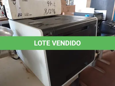 LOTE 169 - 01 IMPRESSORA MARCA BROTHER HL 4150CDN E 01 TONNER Q7583AC MAGENTA. (NO ESTADO) ATENÇÃO! FAZER A VISITAÇÃO ANTES DE ARREMATAR, NÃO SABEMOS SE FUNCIONA. LEILÃO NÃO TEM GARANTIA E NEM DEVOLUÇÃO, SUJEITO A POSSÍVEIS AVARIAS VISÍVEIS/OCULTAS E/OU AUSÊNCIA DE COMPONENTES.