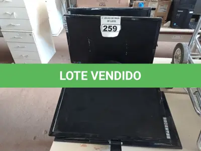 LOTE 259 - 04 MONITORES MARCAS E MODELOS DIVERSOS. (NO ESTADO) ATENÇÃO! FAZER A VISITAÇÃO ANTES DE ARREMATAR, NÃO SABEMOS SE FUNCIONA. LEILÃO NÃO TEM GARANTIA E NEM DEVOLUÇÃO, SUJEITO A POSSÍVEIS AVARIAS VISÍVEIS/OCULTAS E/OU AUSÊNCIA DE COMPONENTES.