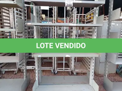 LOTE 348 - 01 ESTANTE EXPOSITORA EM AÇO COM 04 BANDEJAS. (NO ESTADO) ATENÇÃO! FAZER A VISITAÇÃO ANTES DE ARREMATAR, NÃO SABEMOS SE FUNCIONA. LEILÃO NÃO TEM GARANTIA E NEM DEVOLUÇÃO, SUJEITO A POSSÍVEIS AVARIAS VISÍVEIS/OCULTAS E/OU AUSÊNCIA DE COMPONENTES.