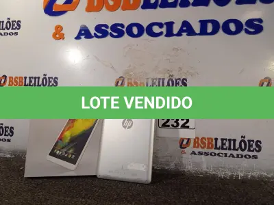LOTE 232 - 01 TABLET MARCA HP. (NO ESTADO) ATENÇÃO! FAZER A VISITAÇÃO ANTES DE ARREMATAR, NÃO SABEMOS SE FUNCIONA. LEILÃO NÃO TEM GARANTIA E NEM DEVOLUÇÃO, SUJEITO A POSSÍVEIS AVARIAS VISÍVEIS/OCULTAS E/OU AUSÊNCIA DE COMPONENTES.