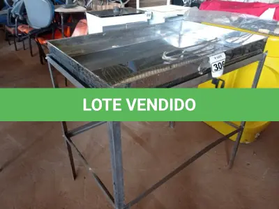 LOTE 306 - 01 BANHO-MARIA COM SUPORTE. (NO ESTADO) ATENÇÃO! FAZER A VISITAÇÃO ANTES DE ARREMATAR, NÃO SABEMOS SE FUNCIONA. LEILÃO NÃO TEM GARANTIA E NEM DEVOLUÇÃO, SUJEITO A POSSÍVEIS AVARIAS VISÍVEIS/OCULTAS E/OU AUSÊNCIA DE COMPONENTES.