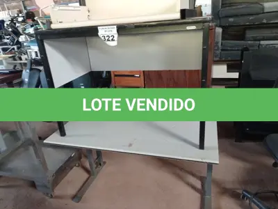LOTE 322 - 03 MESAS MARCAS E MODELOS DIVERSOS. (NO ESTADO) ATENÇÃO! FAZER A VISITAÇÃO ANTES DE ARREMATAR, NÃO SABEMOS SE FUNCIONA. LEILÃO NÃO TEM GARANTIA E NEM DEVOLUÇÃO, SUJEITO A POSSÍVEIS AVARIAS VISÍVEIS/OCULTAS E/OU AUSÊNCIA DE COMPONENTES.