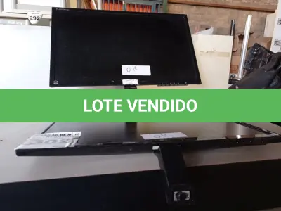LOTE 302 - 02 MONITORES MARCAS LG MODELOS FLATROM E2360V-PN/E2260V-PN. (NO ESTADO) ATENÇÃO! FAZER A VISITAÇÃO ANTES DE ARREMATAR, NÃO SABEMOS SE FUNCIONA. LEILÃO NÃO TEM GARANTIA E NEM DEVOLUÇÃO, SUJEITO A POSSÍVEIS AVARIAS VISÍVEIS/OCULTAS E/OU AUSÊNCIA DE COMPONENTES.
