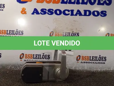 LOTE 235 - 01 FECHADURA ELETRÔNICA. (NO ESTADO) ATENÇÃO! FAZER A VISITAÇÃO ANTES DE ARREMATAR, NÃO SABEMOS SE FUNCIONA. LEILÃO NÃO TEM GARANTIA E NEM DEVOLUÇÃO, SUJEITO A POSSÍVEIS AVARIAS VISÍVEIS/OCULTAS E/OU AUSÊNCIA DE COMPONENTES.