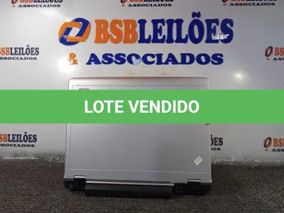 LOTE 230 - 01 NOTEBOOK MARCA VECTOR 6670. (NO ESTADO) ATENÇÃO! FAZER A VISITAÇÃO ANTES DE ARREMATAR, NÃO SABEMOS SE FUNCIONA. LEILÃO NÃO TEM GARANTIA E NEM DEVOLUÇÃO, SUJEITO A POSSÍVEIS AVARIAS VISÍVEIS/OCULTAS E/OU AUSÊNCIA DE COMPONENTES.