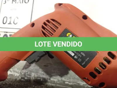 LOTE 010 - 01 PARAFUSADEIRA/FURADEIRA MARCA SCHUZ 220V. (NO ESTADO) ATENÇÃO! FAZER A VISITAÇÃO ANTES DE ARREMATAR, NÃO SABEMOS SE FUNCIONA. LEILÃO NÃO TEM GARANTIA E NEM DEVOLUÇÃO, SUJEITO A POSSÍVEIS AVARIAS VISÍVEIS/OCULTAS E/OU AUSÊNCIA DE COMPONENTES.