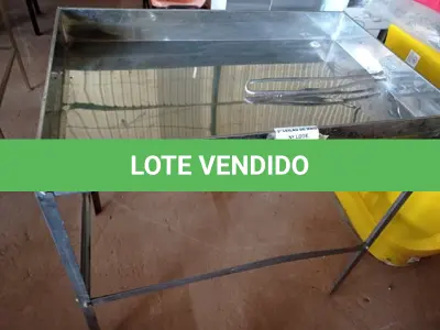 LOTE 306 - 01 BANHO-MARIA COM SUPORTE. (NO ESTADO) ATENÇÃO! FAZER A VISITAÇÃO ANTES DE ARREMATAR, NÃO SABEMOS SE FUNCIONA. LEILÃO NÃO TEM GARANTIA E NEM DEVOLUÇÃO, SUJEITO A POSSÍVEIS AVARIAS VISÍVEIS/OCULTAS E/OU AUSÊNCIA DE COMPONENTES.