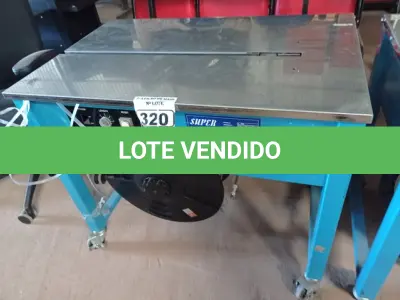 LOTE 320 - 01 CINTADORA DE CAIXAS. (NO ESTADO) ATENÇÃO! FAZER A VISITAÇÃO ANTES DE ARREMATAR, NÃO SABEMOS SE FUNCIONA. LEILÃO NÃO TEM GARANTIA E NEM DEVOLUÇÃO, SUJEITO A POSSÍVEIS AVARIAS VISÍVEIS/OCULTAS E/OU AUSÊNCIA DE COMPONENTES.