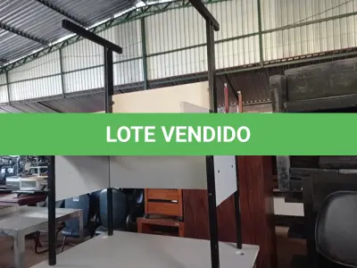 LOTE 322 - 03 MESAS MARCAS E MODELOS DIVERSOS. (NO ESTADO) ATENÇÃO! FAZER A VISITAÇÃO ANTES DE ARREMATAR, NÃO SABEMOS SE FUNCIONA. LEILÃO NÃO TEM GARANTIA E NEM DEVOLUÇÃO, SUJEITO A POSSÍVEIS AVARIAS VISÍVEIS/OCULTAS E/OU AUSÊNCIA DE COMPONENTES.