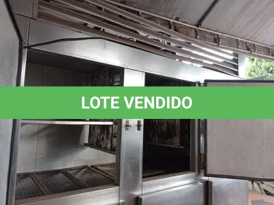 LOTE 345 - 01 GELADEIRA INDUSTRIAL EM INOX COM 06 PORTAS. (NO ESTADO) ATENÇÃO! FAZER A VISITAÇÃO ANTES DE ARREMATAR, NÃO SABEMOS SE FUNCIONA. LEILÃO NÃO TEM GARANTIA E NEM DEVOLUÇÃO, SUJEITO A POSSÍVEIS AVARIAS VISÍVEIS/OCULTAS E/OU AUSÊNCIA DE COMPONENTES.