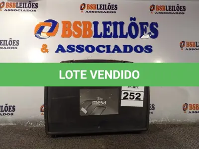 LOTE 252 - 01 GPS JUNIPER MESA COM MALETA. (NO ESTADO) ATENÇÃO! FAZER A VISITAÇÃO ANTES DE ARREMATAR, NÃO SABEMOS SE FUNCIONA. LEILÃO NÃO TEM GARANTIA E NEM DEVOLUÇÃO, SUJEITO A POSSÍVEIS AVARIAS VISÍVEIS/OCULTAS E/OU AUSÊNCIA DE COMPONENTES.