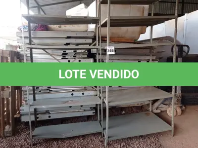 LOTE 355 - 02 ESTANTES DE AÇO COM 05 PRATELEIRAS. (NO ESTADO) ATENÇÃO! FAZER A VISITAÇÃO ANTES DE ARREMATAR, NÃO SABEMOS SE FUNCIONA. LEILÃO NÃO TEM GARANTIA E NEM DEVOLUÇÃO, SUJEITO A POSSÍVEIS AVARIAS VISÍVEIS/OCULTAS E/OU AUSÊNCIA DE COMPONENTES.