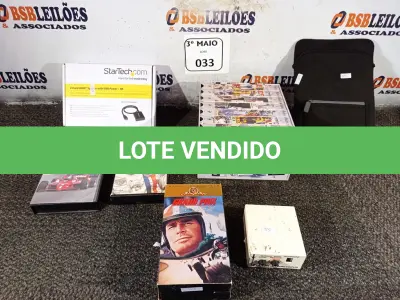 LOTE 033 - 01 COLEÇÃO VHS THE BEATLES ANTHOLOGY, 01 GRAND PRIX, 01 FITA VHS DRIVE TO WIN, 01 FITA VHS STEVE MCQUEEN, 01 MESA DIGITALIZADORA WACOM BAMBOO FUN CTH-461 E 01 EXTERNAL DE ÁUDIO HC-1 EXCALIBUR. (NO ESTADO) ATENÇÃO! FAZER A VISITAÇÃO ANTES DE ARREMATAR, NÃO SABEMOS SE FUNCIONA. LEILÃO NÃO TEM GARANTIA E NEM DEVOLUÇÃO, SUJEITO A POSSÍVEIS AVARIAS VISÍVEIS/OCULTAS E/OU AUSÊNCIA DE COMPONENTES.