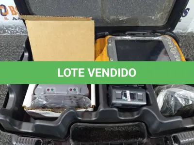 LOTE 252 - 01 GPS JUNIPER MESA COM MALETA. (NO ESTADO) ATENÇÃO! FAZER A VISITAÇÃO ANTES DE ARREMATAR, NÃO SABEMOS SE FUNCIONA. LEILÃO NÃO TEM GARANTIA E NEM DEVOLUÇÃO, SUJEITO A POSSÍVEIS AVARIAS VISÍVEIS/OCULTAS E/OU AUSÊNCIA DE COMPONENTES.
