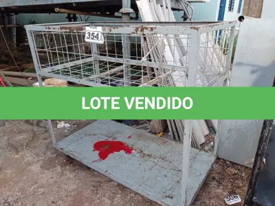 LOTE 354 - 01 CARRINHO PARA TRANSPORTE DE CARGAS. (NO ESTADO) ATENÇÃO! FAZER A VISITAÇÃO ANTES DE ARREMATAR, NÃO SABEMOS SE FUNCIONA. LEILÃO NÃO TEM GARANTIA E NEM DEVOLUÇÃO, SUJEITO A POSSÍVEIS AVARIAS VISÍVEIS/OCULTAS E/OU AUSÊNCIA DE COMPONENTES.