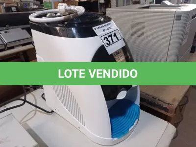 LOTE 371 - 01 BEBEDOURO PARA GARRAFÃO “REFRIGERADO” MARCA LIBELL 220V. (NO ESTADO) ATENÇÃO! FAZER A VISITAÇÃO ANTES DE ARREMATAR, NÃO SABEMOS SE FUNCIONA. LEILÃO NÃO TEM GARANTIA E NEM DEVOLUÇÃO, SUJEITO A POSSÍVEIS AVARIAS VISÍVEIS/OCULTAS E/OU AUSÊNCIA DE COMPONENTES.