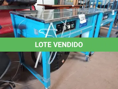 LOTE 320 - 01 CINTADORA DE CAIXAS. (NO ESTADO) ATENÇÃO! FAZER A VISITAÇÃO ANTES DE ARREMATAR, NÃO SABEMOS SE FUNCIONA. LEILÃO NÃO TEM GARANTIA E NEM DEVOLUÇÃO, SUJEITO A POSSÍVEIS AVARIAS VISÍVEIS/OCULTAS E/OU AUSÊNCIA DE COMPONENTES.