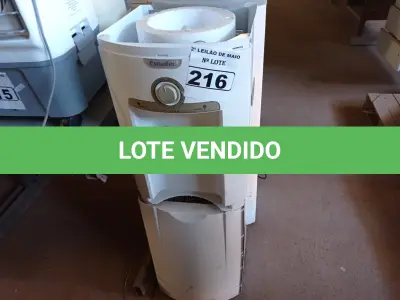 LOTE 216 - 02 BEBEDOUROS PARA GARRAFÃO MARCAS E MODELOS DIVERSOS. (NO ESTADO) ATENÇÃO! FAZER A VISITAÇÃO ANTES DE ARREMATAR, NÃO SABEMOS SE FUNCIONA. LEILÃO NÃO TEM GARANTIA E NEM DEVOLUÇÃO, SUJEITO A POSSÍVEIS AVARIAS VISÍVEIS/OCULTAS E/OU AUSÊNCIA DE COMPONENTES.