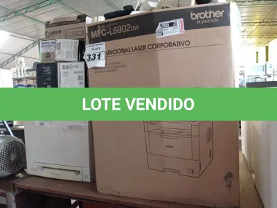 LOTE 331 - 01 CAIXA COM GRANDE QUANTIDADE DE APARELHOS DE TELEFONE E 01 IMPRESSORA MARCA XEROX PHASER 6500. (NO ESTADO) ATENÇÃO! FAZER A VISITAÇÃO ANTES DE ARREMATAR, NÃO SABEMOS SE FUNCIONA. LEILÃO NÃO TEM GARANTIA E NEM DEVOLUÇÃO, SUJEITO A POSSÍVEIS AVARIAS VISÍVEIS/OCULTAS E/OU AUSÊNCIA DE COMPONENTES.